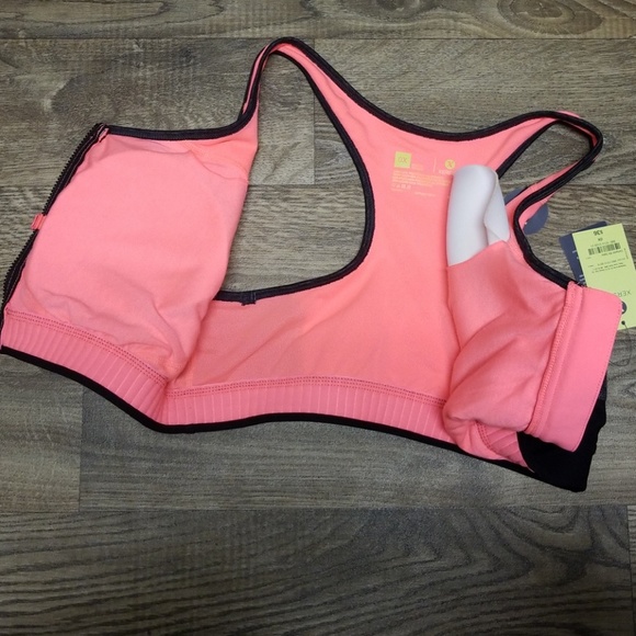 Sport bra - Picture 3 of 3